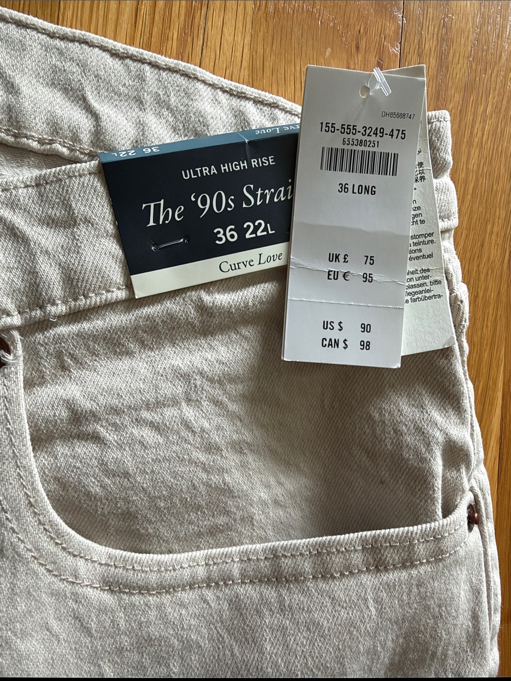 Abercrombie & Fitch Ultra High Rise '90s Straight Jeans - Cream